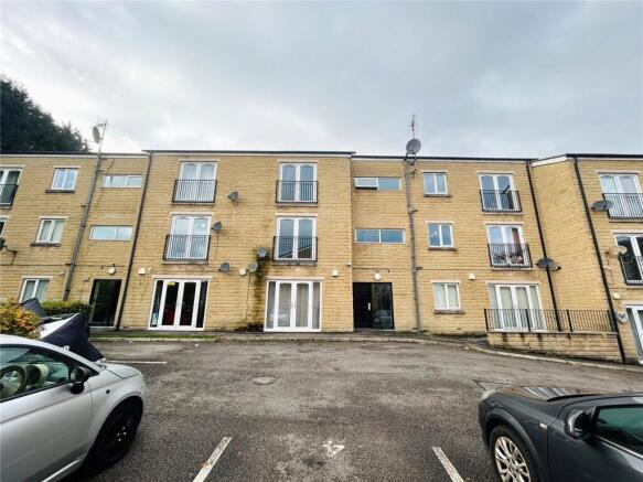 2 bed Flat for sale Image 8