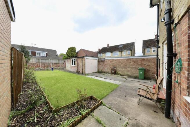 3 bed Semi-Detached for sale Image 10