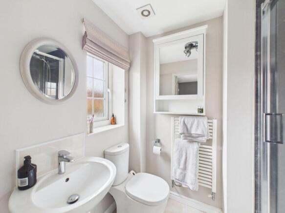 3 bed Detached for sale Image 7