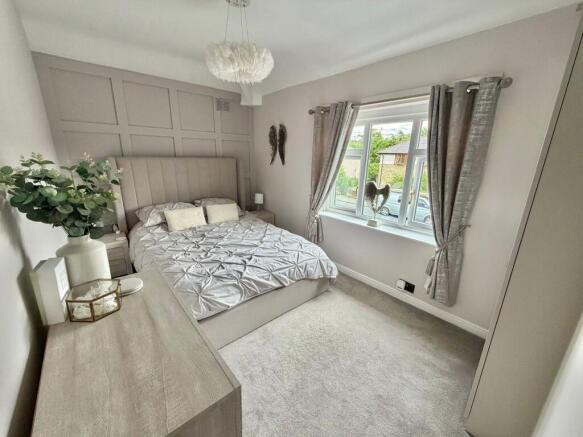 3 bed Semi-Detached for sale Image 8