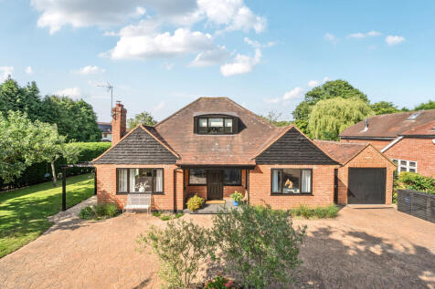 Gally Hill Road, Church Crookham, GU52