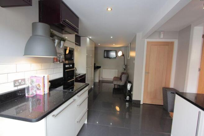 kitchen 01