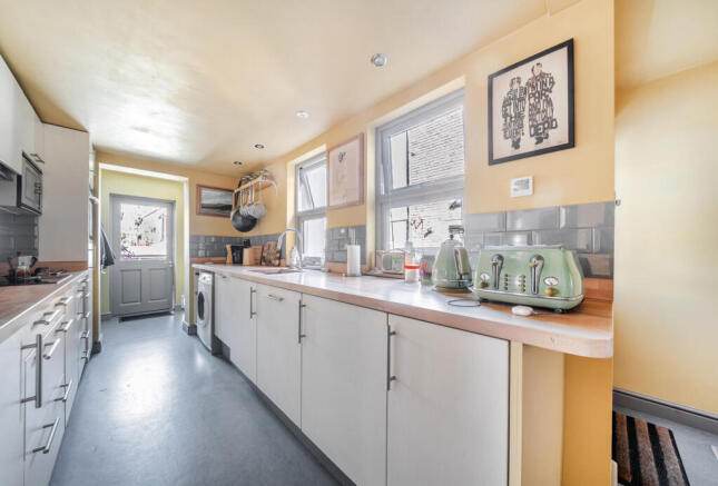 1419926-5-69d4f03...