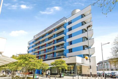 Cathedral Walk, BRISTOL, BS1