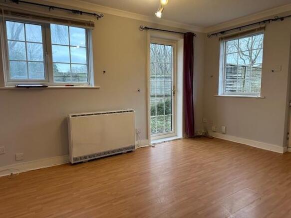 new lounge 1.jpg