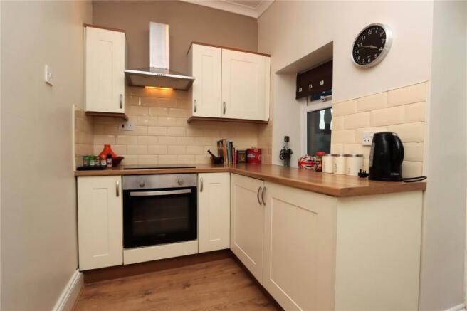 Kitchen Pic 4