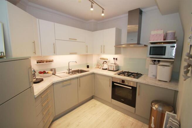 Central kitchen.JPG