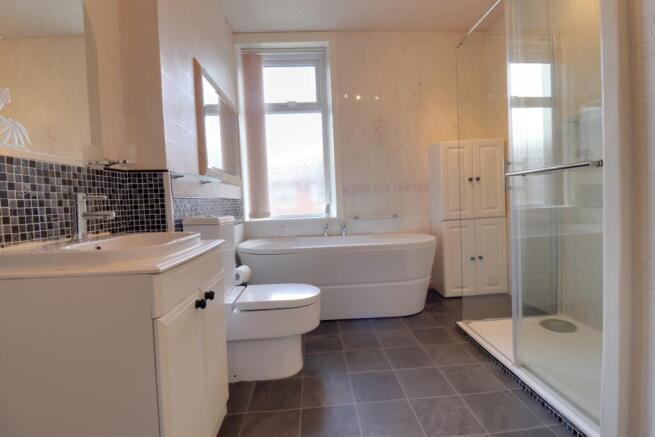 2 bed End of Terrace for sale Image 7