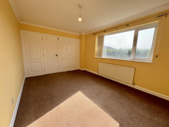 3 bed Detached for sale Image 8