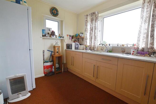 kitchen'.JPG