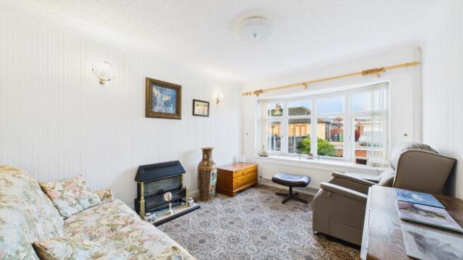 CAM03669G0-PR0042-STILL008