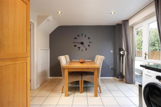 29 Naisholt Road 9.JPG