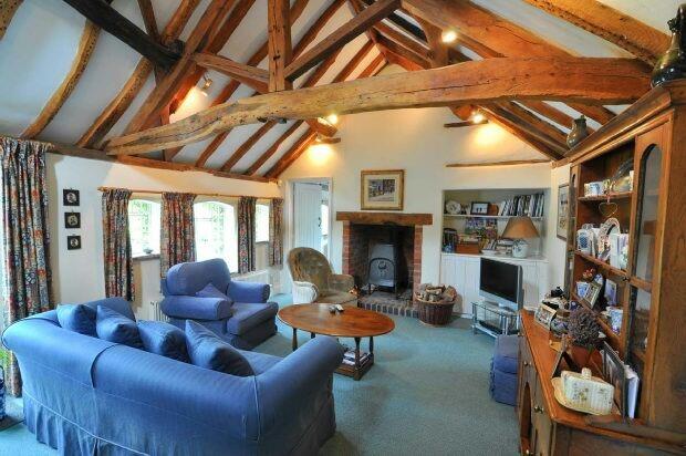 Sitting Room.