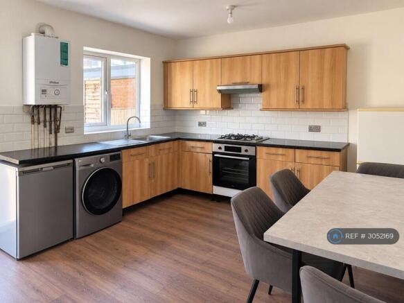Kitchen/Living Area