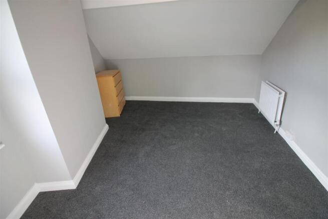 6 bed House to rent Image 7