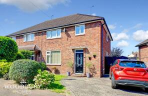 79, Mannock Drive, Loughton IG10 2JD