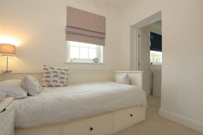 Ancillary room...