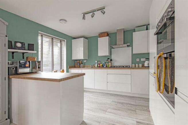 Kitchen-1.jpg