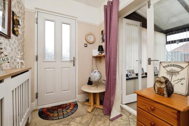 3 bed Semi-Detached for sale Image 7
