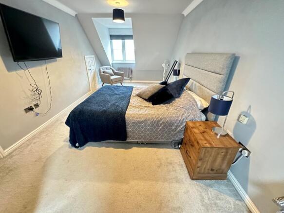 Master bedroom 2