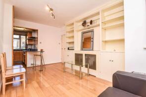 Flat 29, St Georges Court, Garden Row, London SE1 6HD