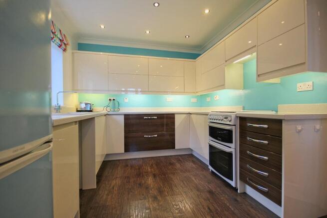 25 The Lunds, KIRKELLA (5)_lzn.jpg