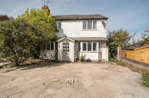 10, Alben Road, Binfield, Bracknell RG42 4HU
