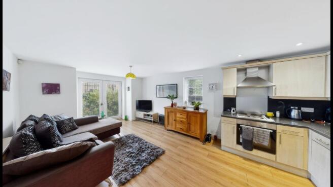 Lounge/Kitchen
