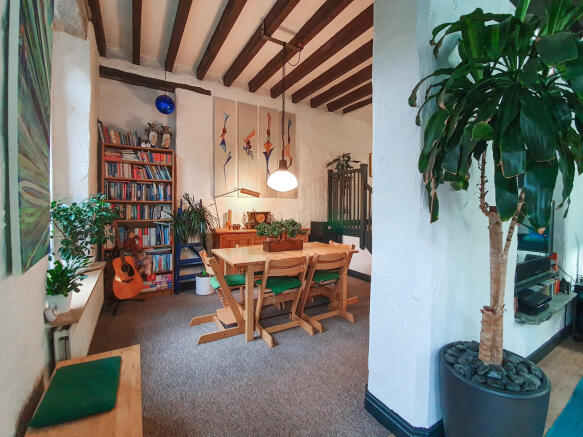Lounge to Dining ...