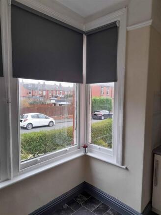 Kitchen windows.jpg