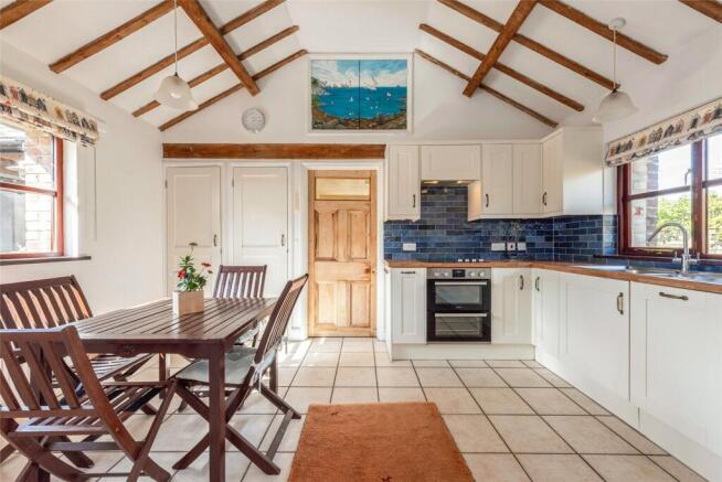 Kitchen/Breakfast Rm