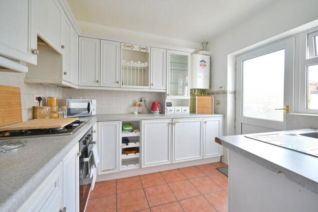 3 bed Terraced for sale Image 8