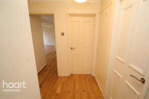 9, Kelton Court, Birmingham B15 2JX