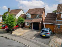 17, Rake Way, Aylesbury HP21 9AL
