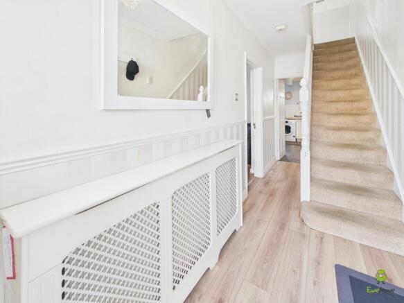 Presented by Clinton at EweMove Bexleyheath and Da