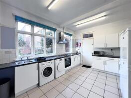 33, Gregory Boulevard, Nottingham NG7 6BE