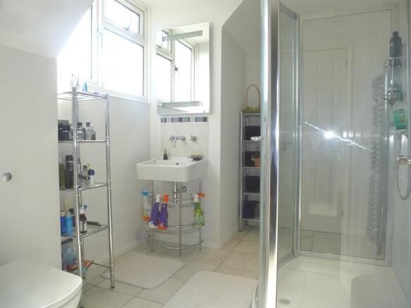 Jack & Jill Shower Room