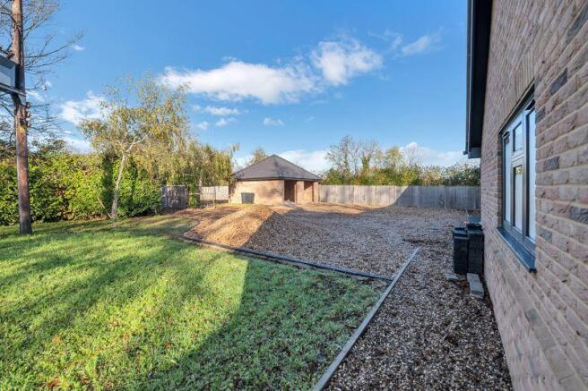 Front Garden & Double Garage