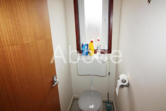 1 bed Flat to rent Image 7