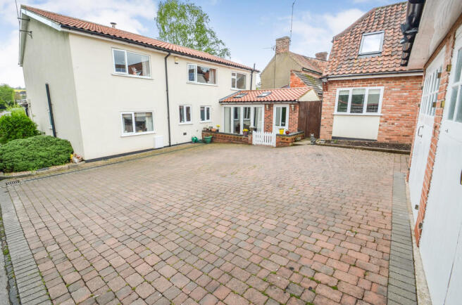 External Courtyar...