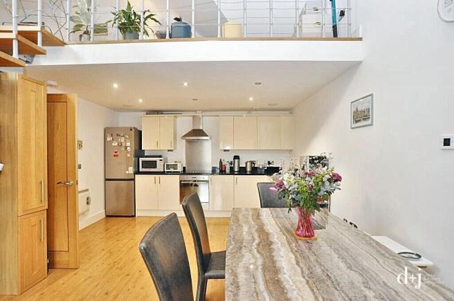 117970_P5072_IMG_...