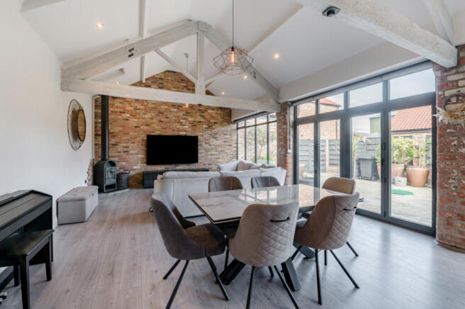 Dining/Living