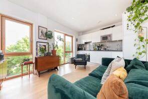 Flat 4, Vergers Apartments, Eastway, Hackney, London E9 5HQ