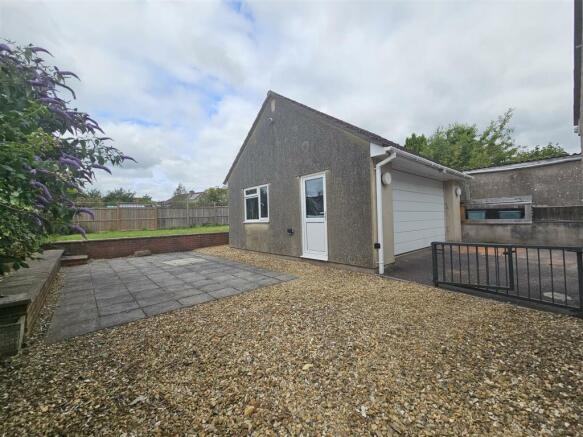 21 - - 3-Bedroom House, Planning For New Dweling.j