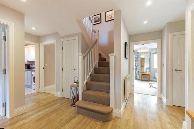 Fletcher Close, Alderton, Tewkesbury, Gloucestershire, GL20 photo 2
