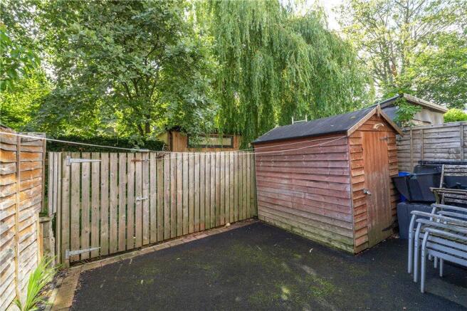 4 bed Terraced for sale Image 12