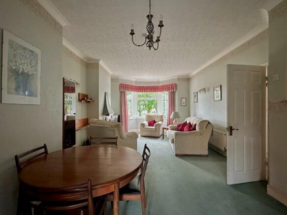 Living/Dining Room