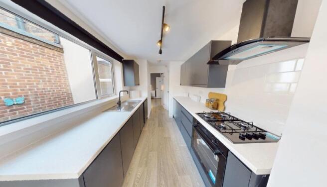 11 Radford Boulevard - 02 Kitchen.jpg