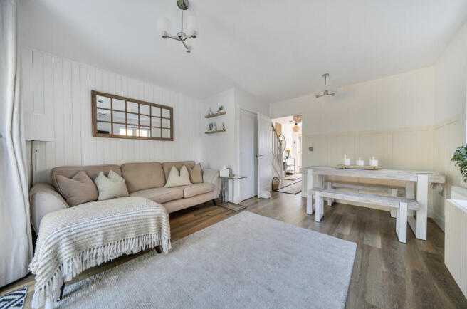 1438693-1-69d634c...