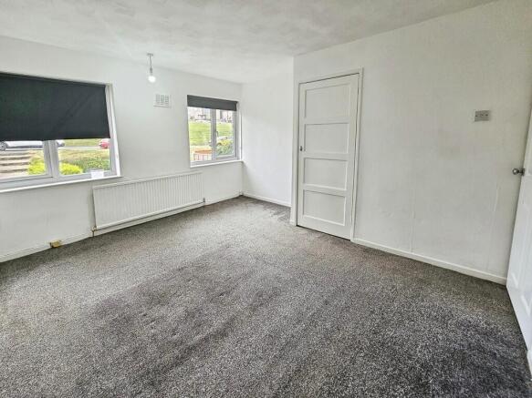 4 bed Terraced to rent Image 10